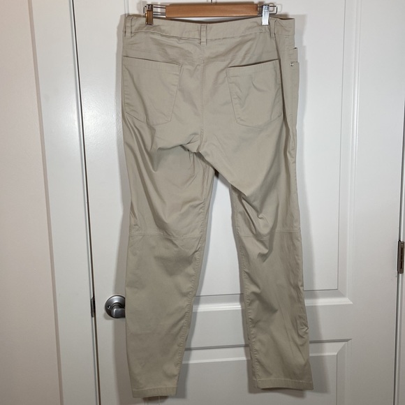 Lululemon ABC Pant Slim - Picture 3 of 8